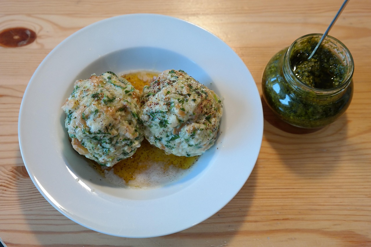 entdecken sie die köstliche deutsche küche mit ihren traditionellen gerichten, regionalen spezialitäten und herzhaften aromen. lassen sie sich von unseren rezepten und kulinarischen tipps inspirieren!