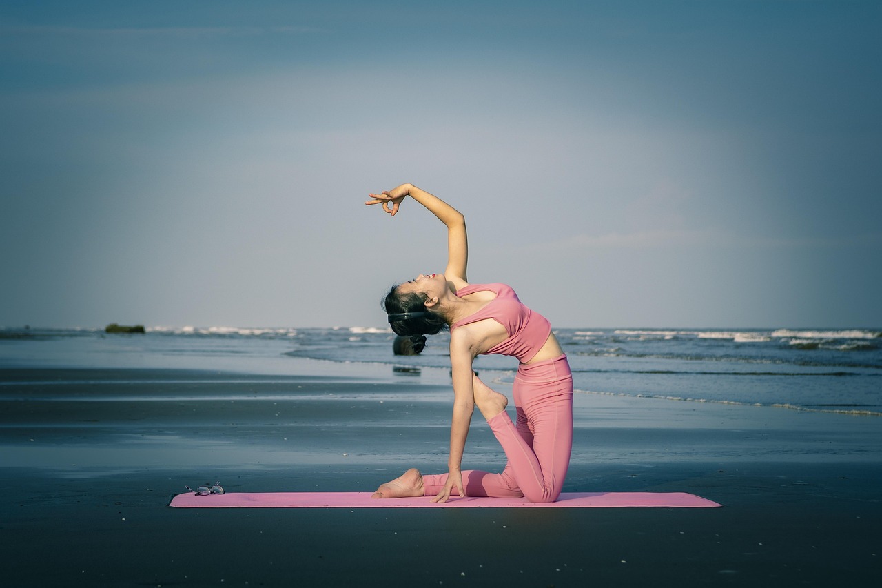 entdecken sie effektive yoga-übungen für mehr flexibilität, kraft und entspannung. perfekt für anfänger und fortgeschrittene – starten sie ihre yoga-reise noch heute!