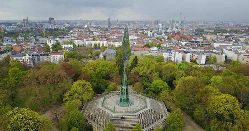 Viktoriapark Berlin: Aussicht, Wasserfall und geheime Ecken